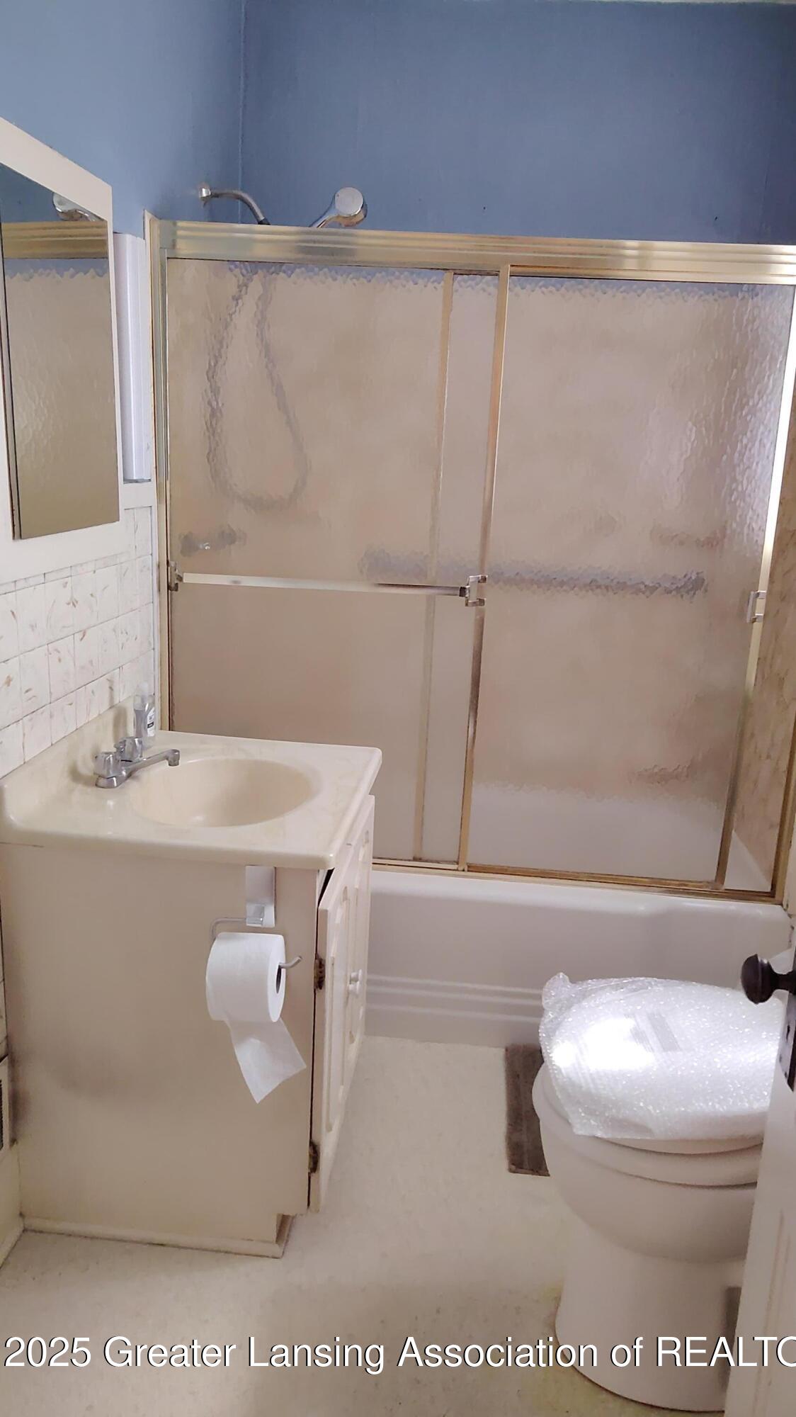 1720 East Howe Road Dewitt, MI 48820 - Photo 15 of 26 WIN_20250422_12_25_57_Pro