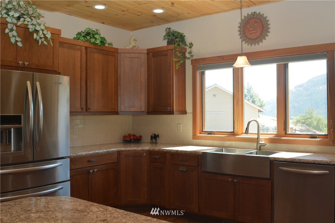 250 Twisp River Road Twisp, WA 98856 - Photo 4 of 25 Gallery Image 4