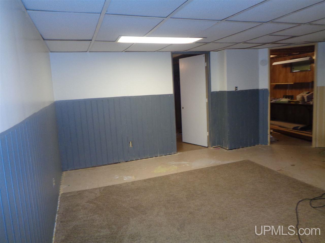 35 Tuttle Avenue L'Anse, MI 49946 - Photo 14 of 18