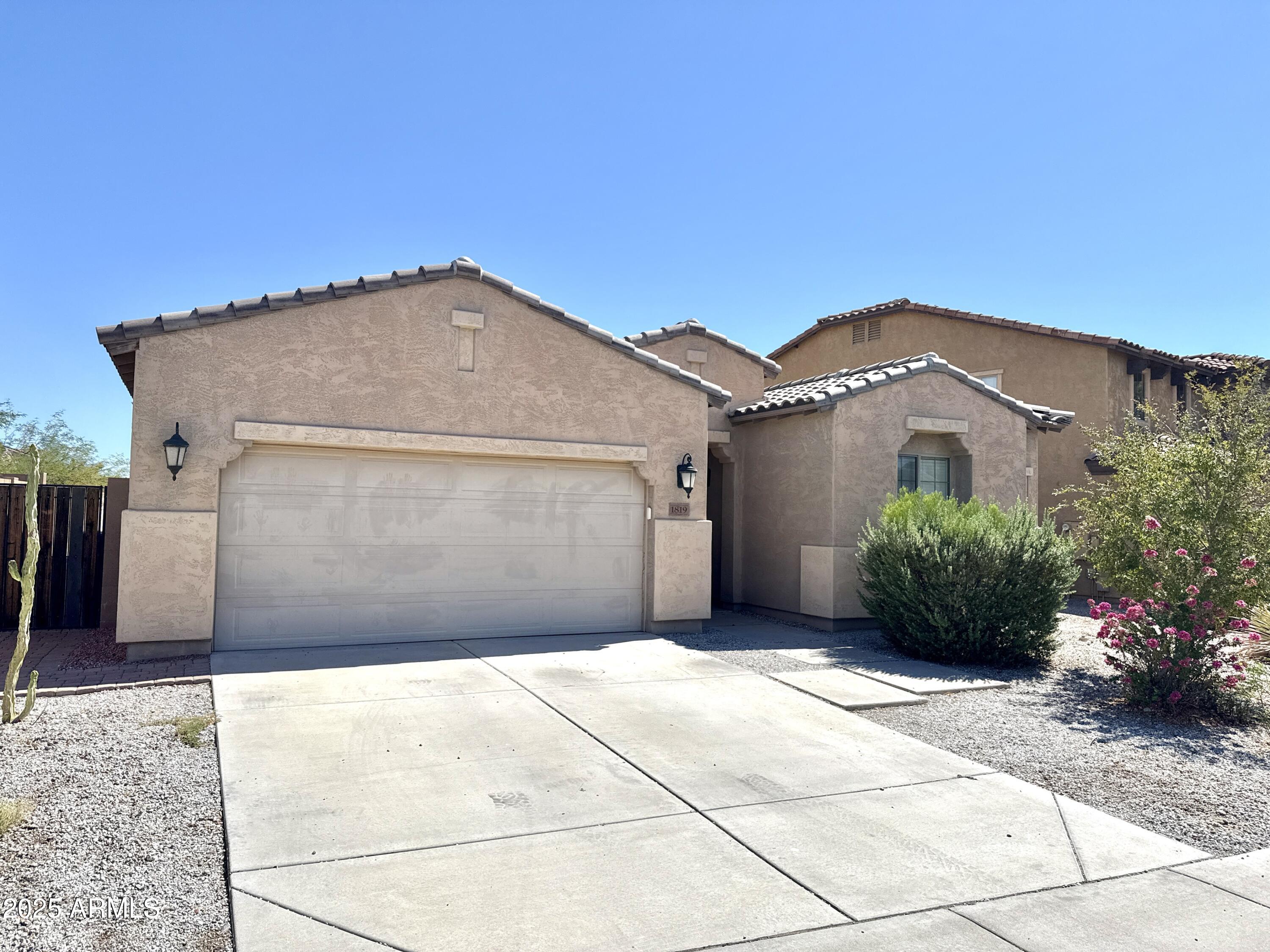 1819 South 238th Lane Buckeye, AZ 85326 - Photo 2 of 33 DJI_20250923_111958_177