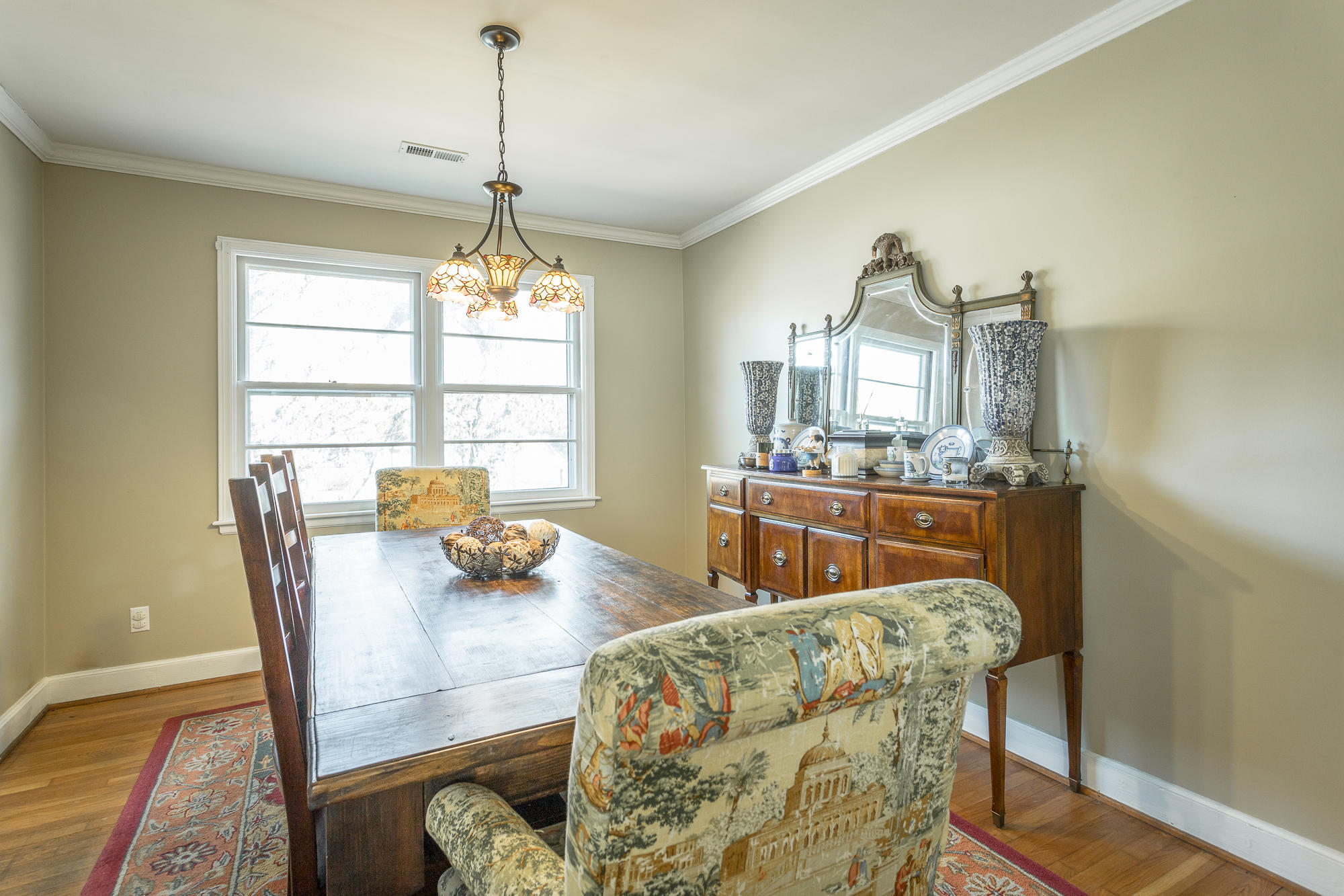 1281 Duane Road Chattanooga, TN 37405 - Photo 15 of 58 Dining Room