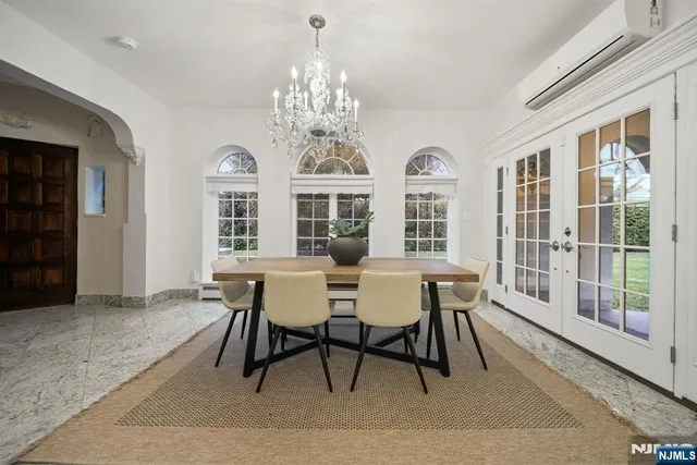 $1,849,000 | 3 Serafin Place, Glen Rock, NJ 07452