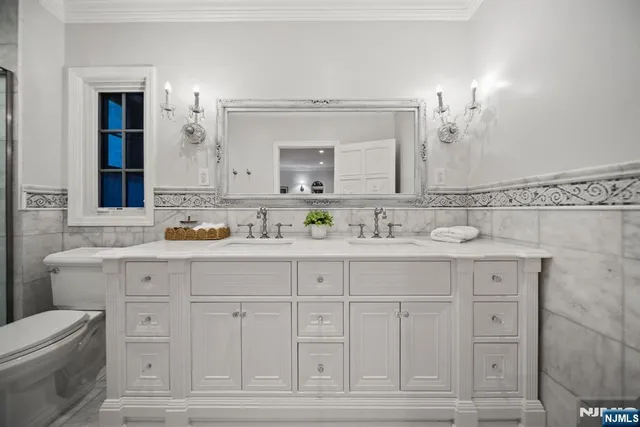 $1,849,000 | 3 Serafin Place, Glen Rock, NJ 07452