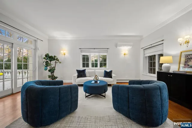 $1,849,000 | 3 Serafin Place, Glen Rock, NJ 07452