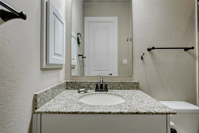 $6,500 | 1418 Du Barry Lane, Houston, TX 77018