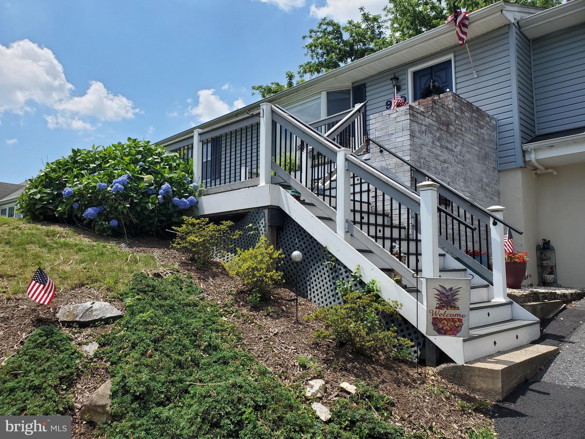 910 Wilhelm Road Harrisburg, PA 17111 - Photo 9 of 43 Stairs to Front Entrance