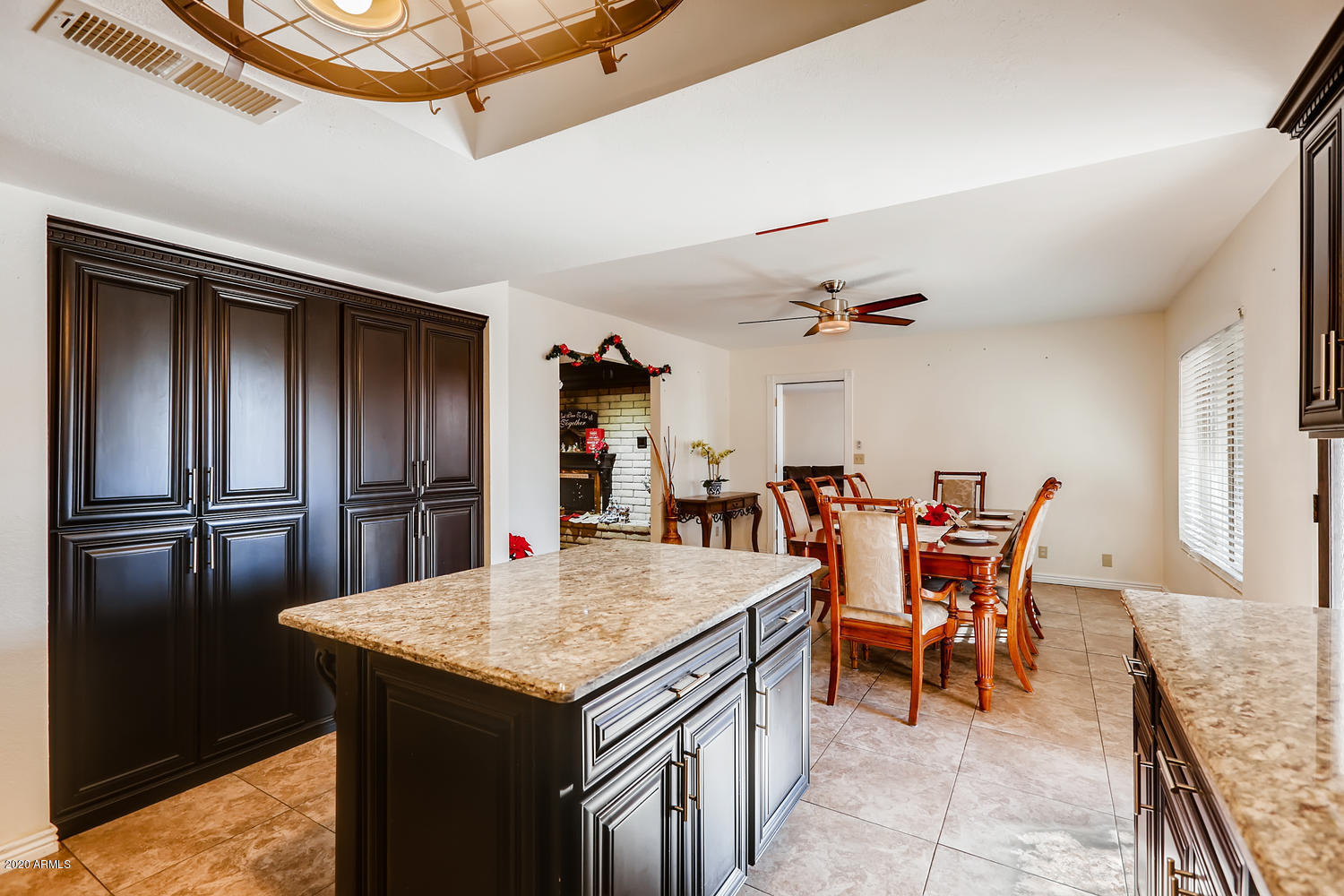 6639 West Fremont Road Laveen, AZ 85339 - Photo 2 of 21 6639 W Fremont RD Laveen-large-008-002-K