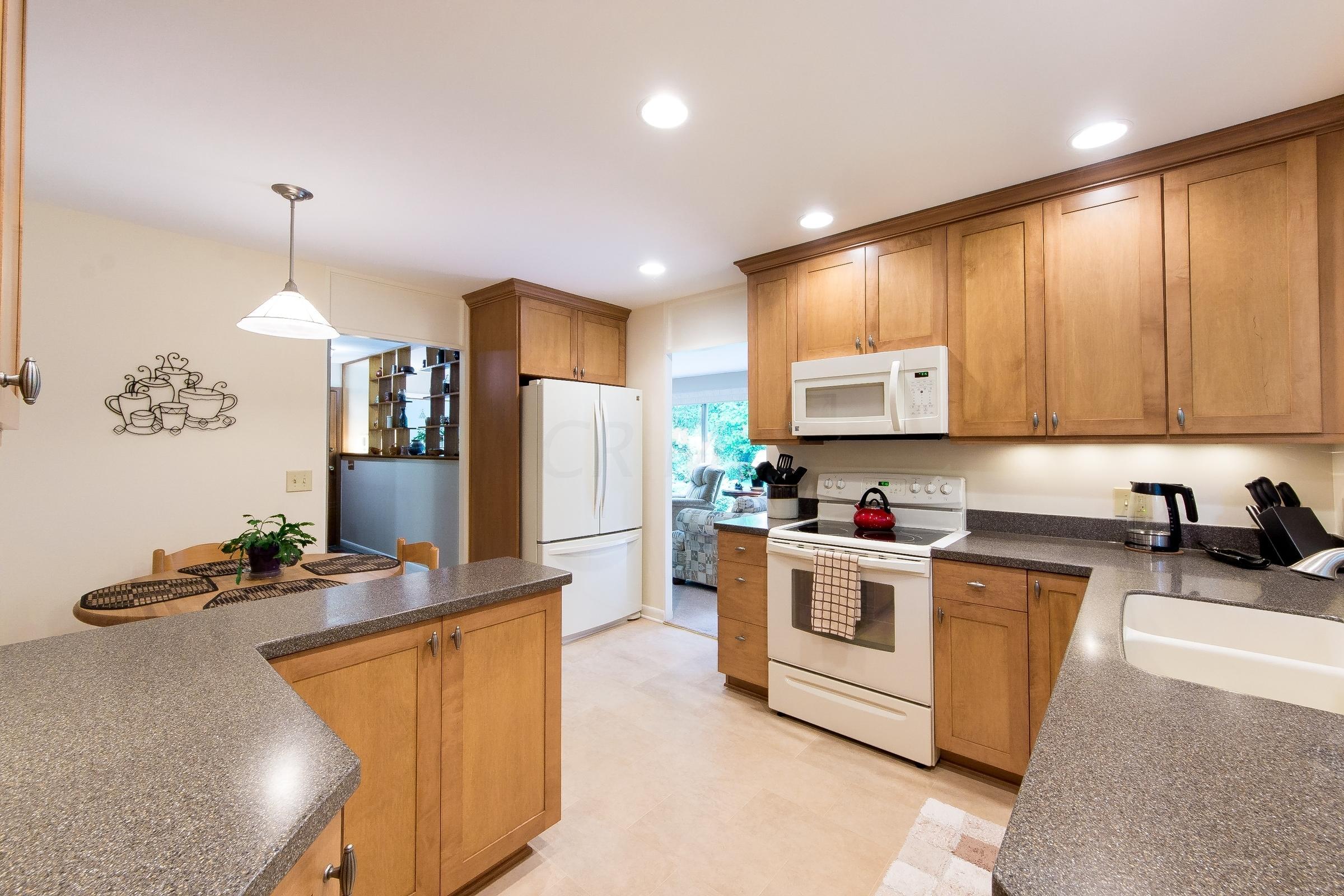 5560 Sinclair Road Columbus, OH 43229 - Photo 13 of 26 Gallery Image 13