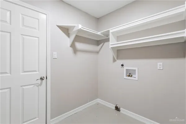 $234,900 | 2418 Topaz Drive, Harlingen, TX 78552