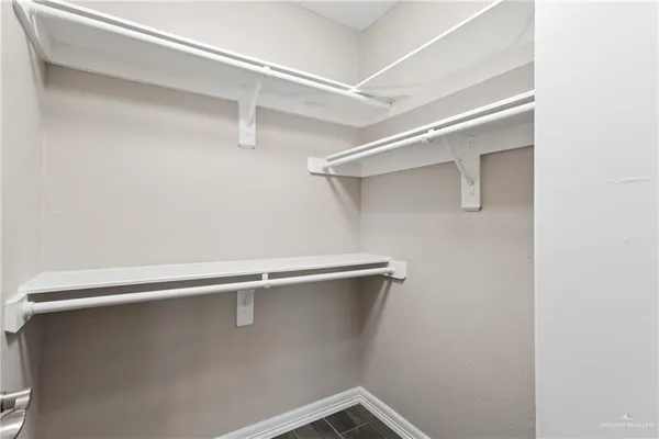 $234,900 | 2418 Topaz Drive, Harlingen, TX 78552