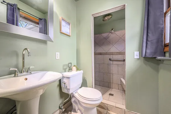 $247,442 | 218 South Robinson Street, Schoolcraft, MI 49087