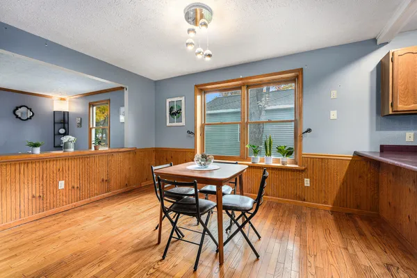 $247,442 | 218 South Robinson Street, Schoolcraft, MI 49087