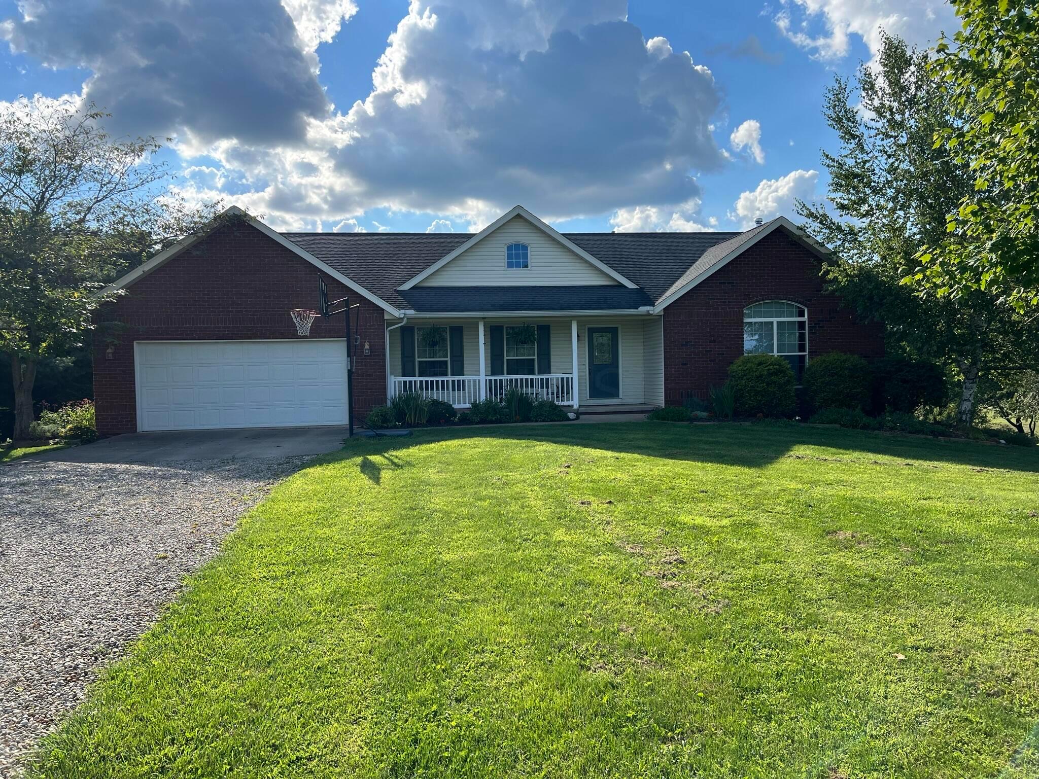 11463 Colwill Road Gambier, OH 43022 - Photo 2 of 63 IMG_6461