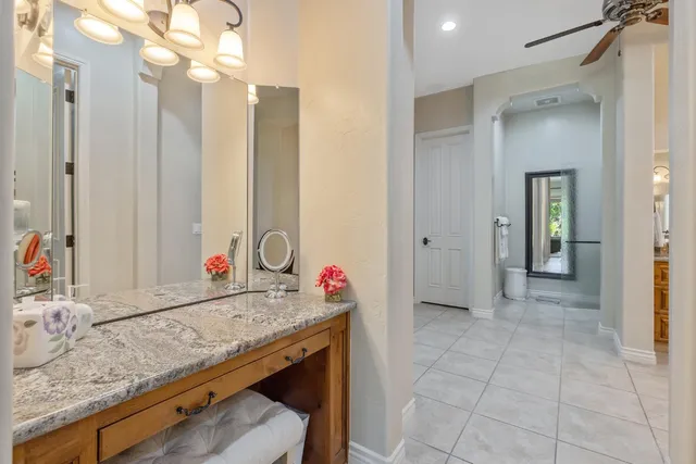 $1,150,000 | 4638 West Lark Court, Visalia, CA 93291