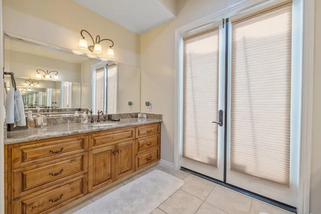 $1,150,000 | 4638 West Lark Court, Visalia, CA 93291