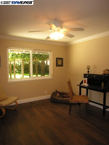 1012 White Gate Road Alamo, CA 94507 - Photo 6 of 9 Gallery Image 6