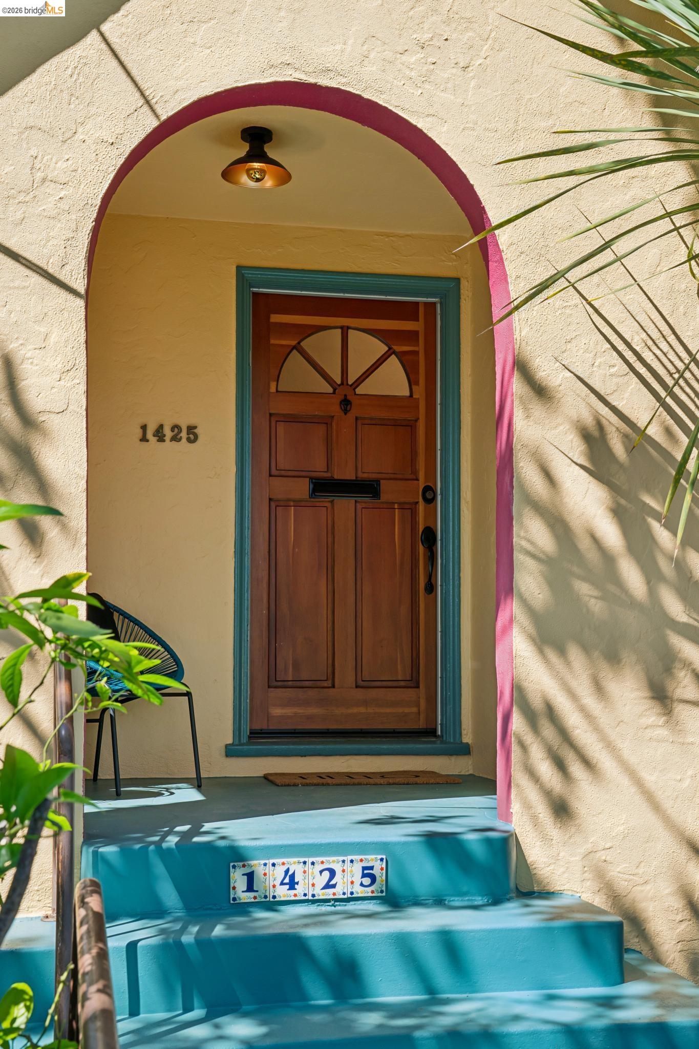 1425 Virginia Street Berkeley, CA 94702 - Photo 4 of 42 a front view of a house with a yard