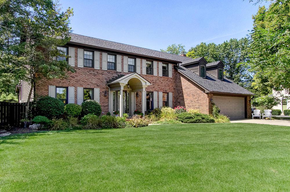4337 Woodbridge Road Upper Arlington, OH 43220 - Photo 1 of 29