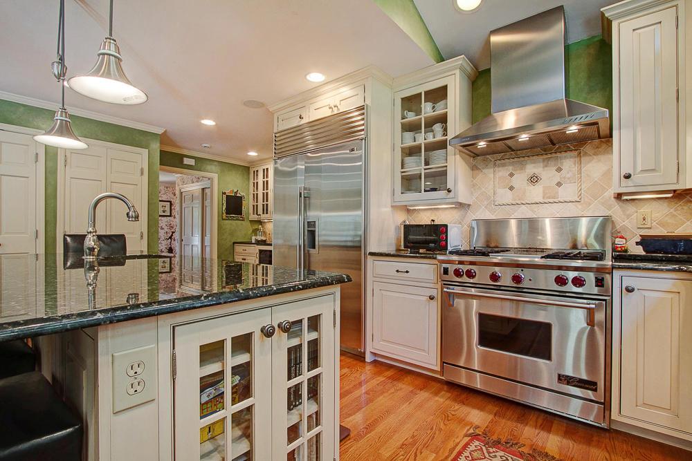 4337 Woodbridge Road Upper Arlington, OH 43220 - Photo 6 of 29