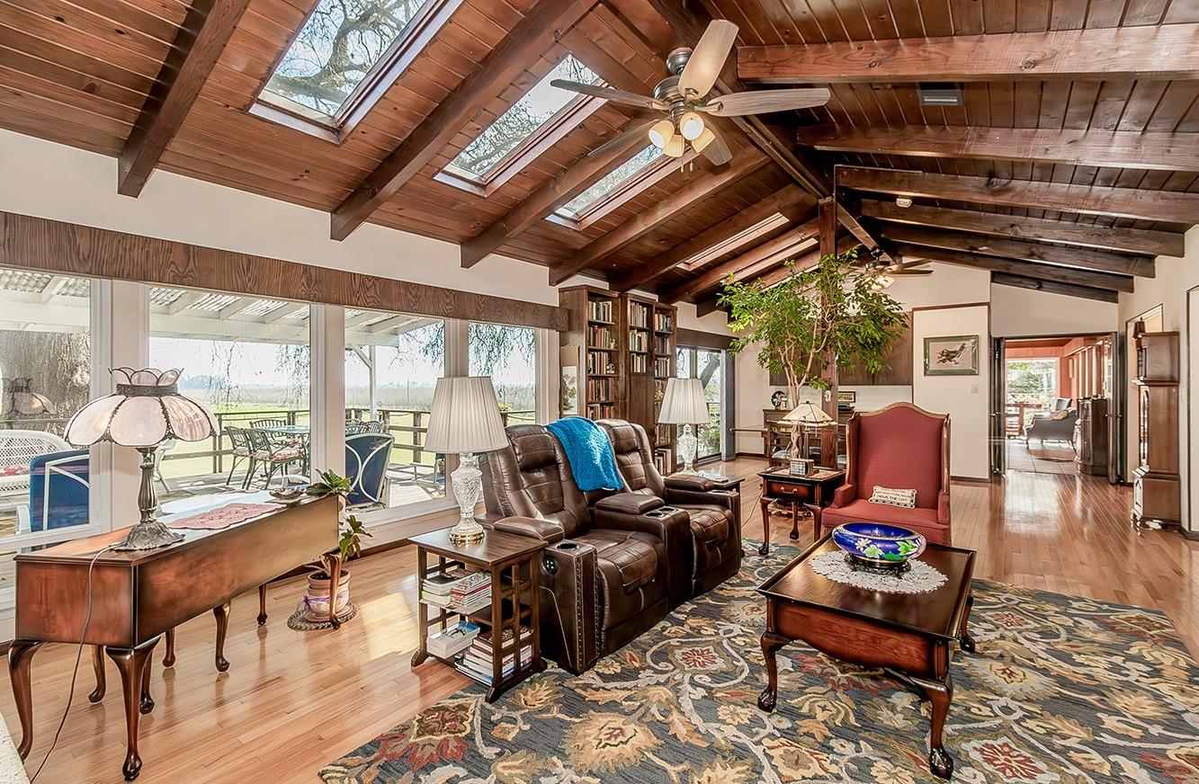 3670 South Newmark Avenue Sanger, CA 93657 - Photo 12 of 98