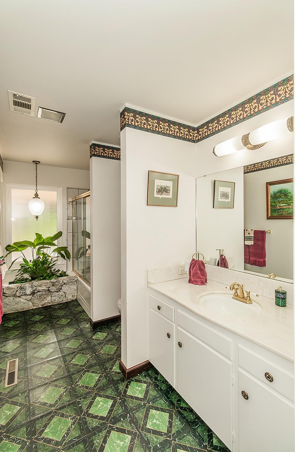 3670 South Newmark Avenue Sanger, CA 93657 - Photo 32 of 98