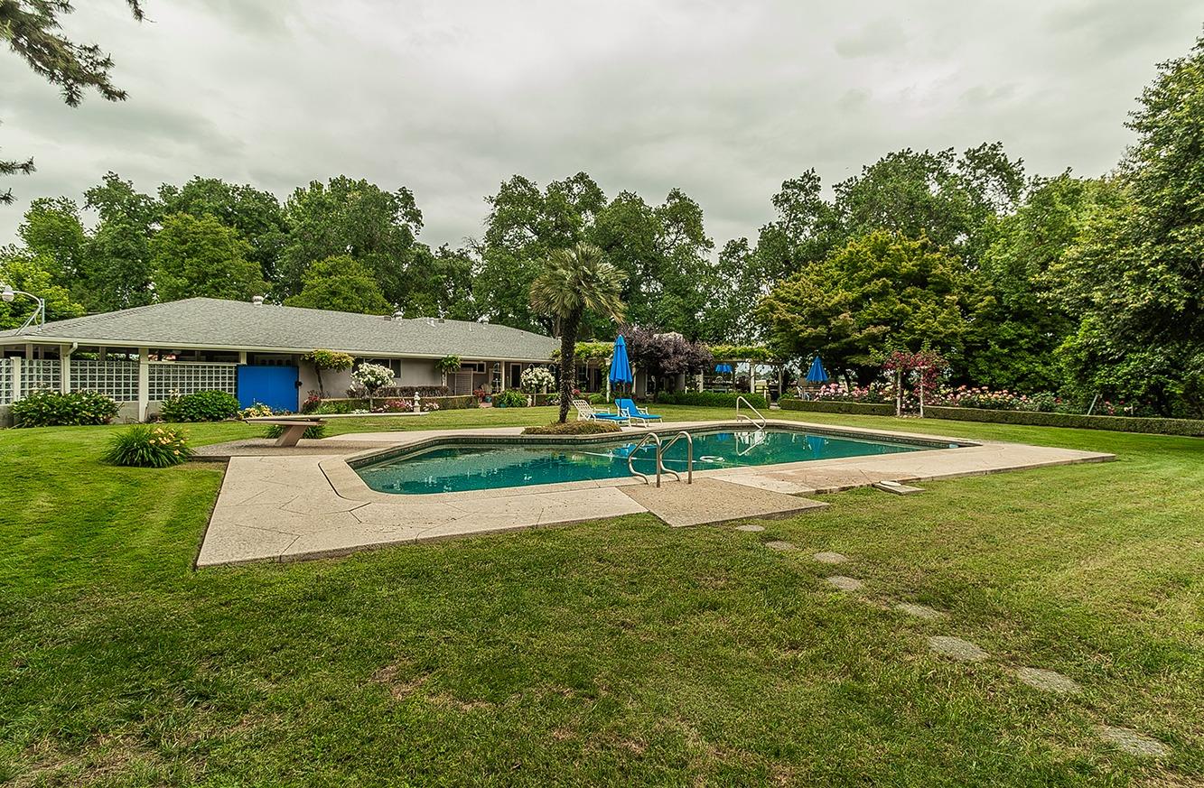 3670 South Newmark Avenue Sanger, CA 93657 - Photo 54 of 98