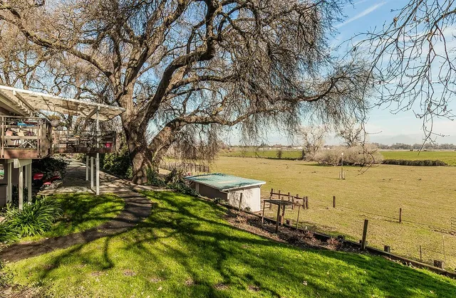$1,550,000 | 3670 South Newmark Avenue, Sanger, CA 93657