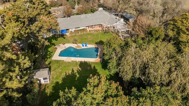 $1,550,000 | 3670 South Newmark Avenue, Sanger, CA 93657