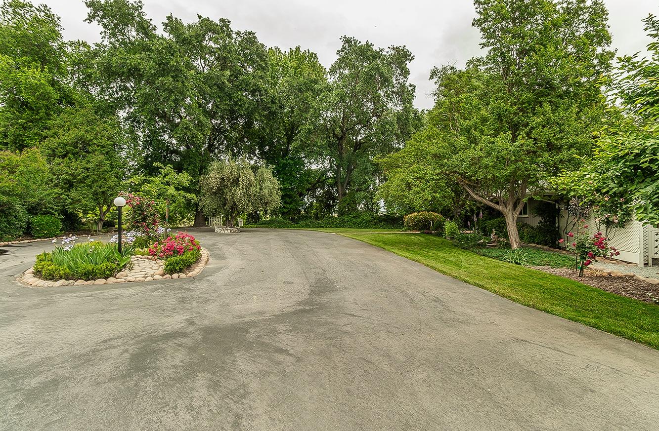 3670 South Newmark Avenue Sanger, CA 93657 - Photo 87 of 98