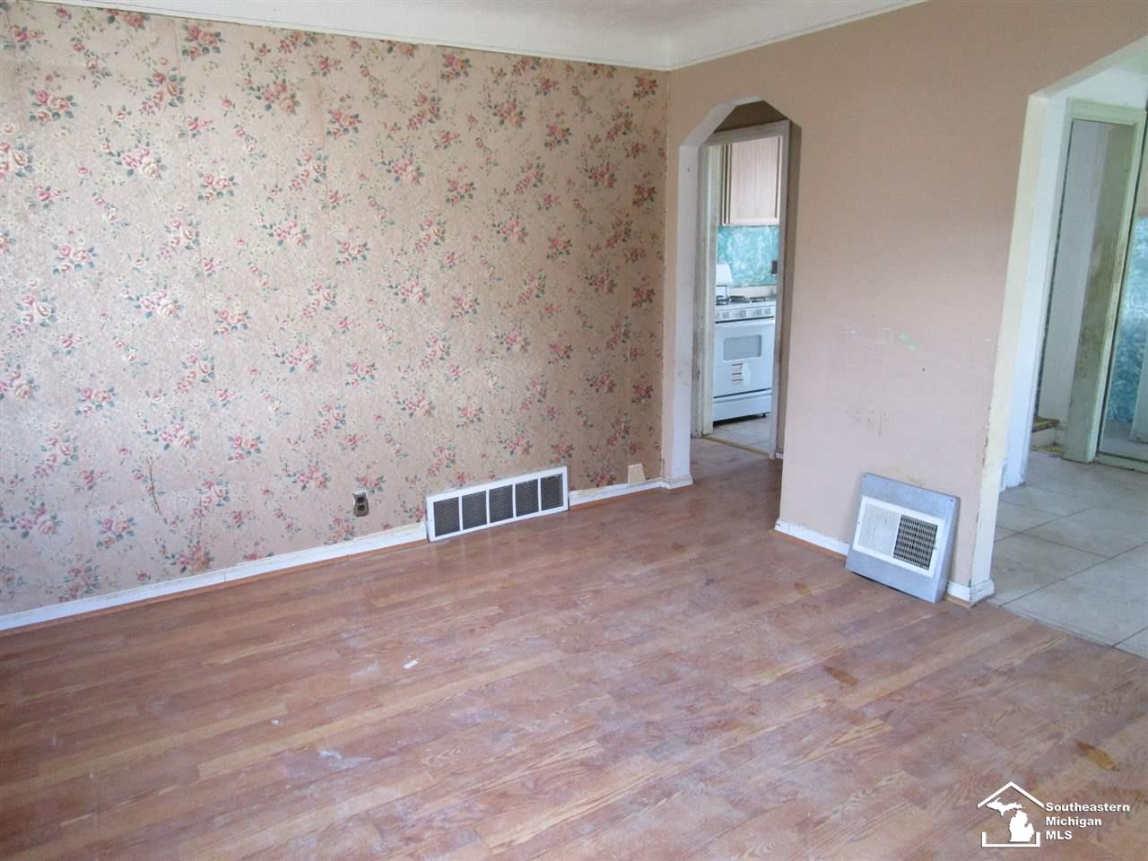35850 Williams Inkster, MI 48141 - Photo 5 of 13