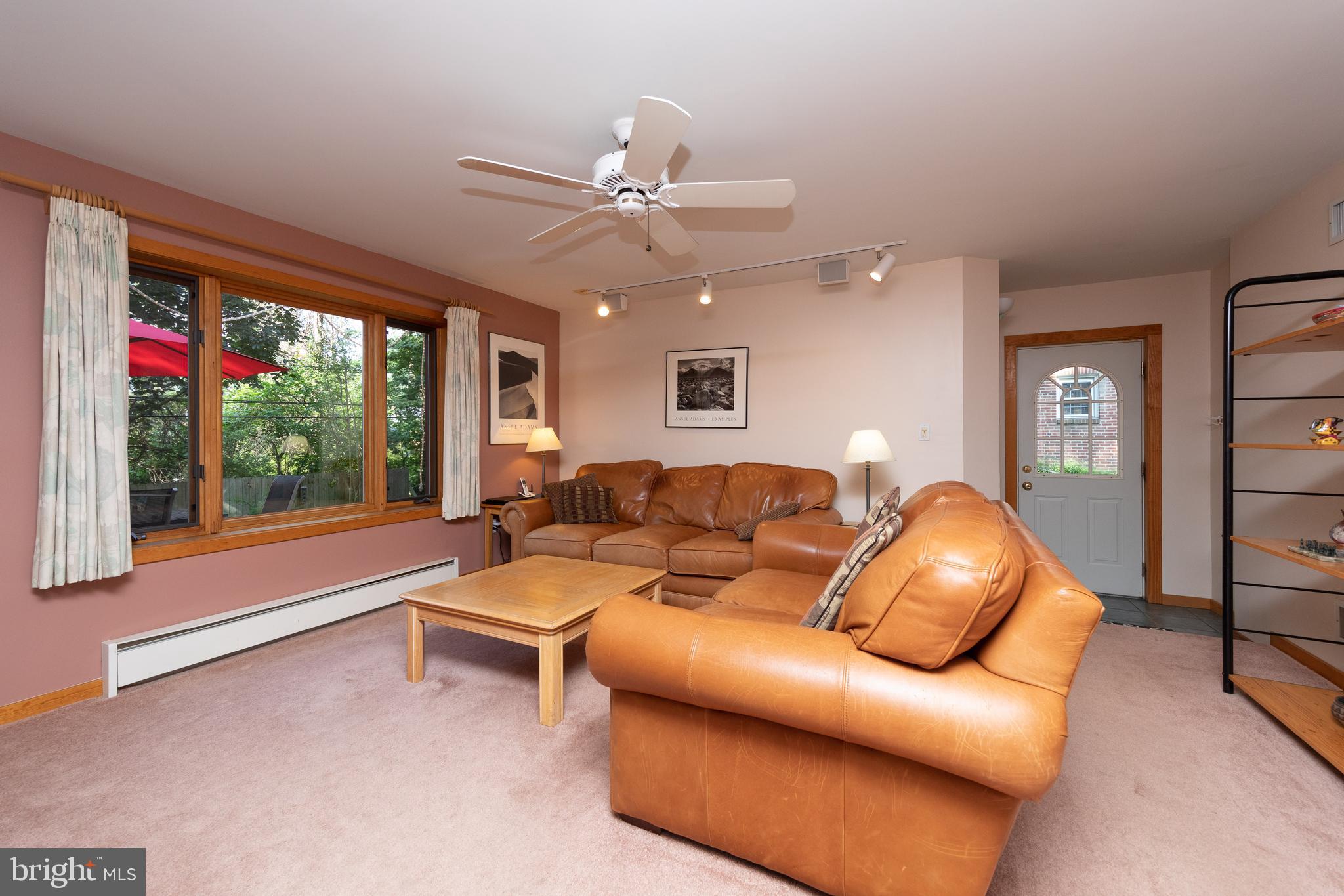 12 Lawnside Road Cheltenham, PA 19012 - Photo 11 of 47 Family Room