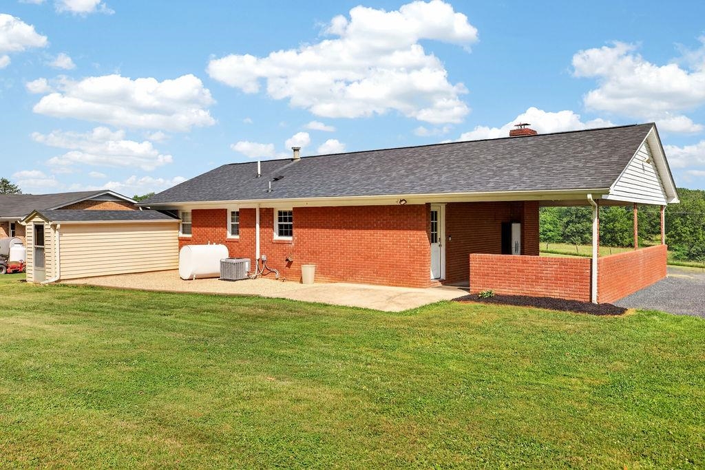 484 Galena Road Staunton, VA 24401 - Photo 5 of 48