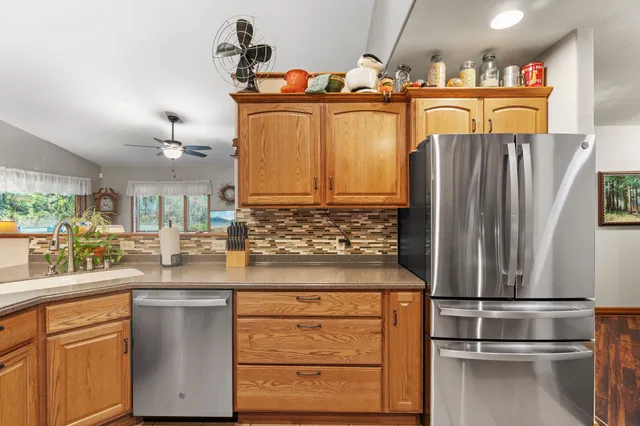 $999,900 | E16467 Grimm Road, Hillsboro, WI 54634