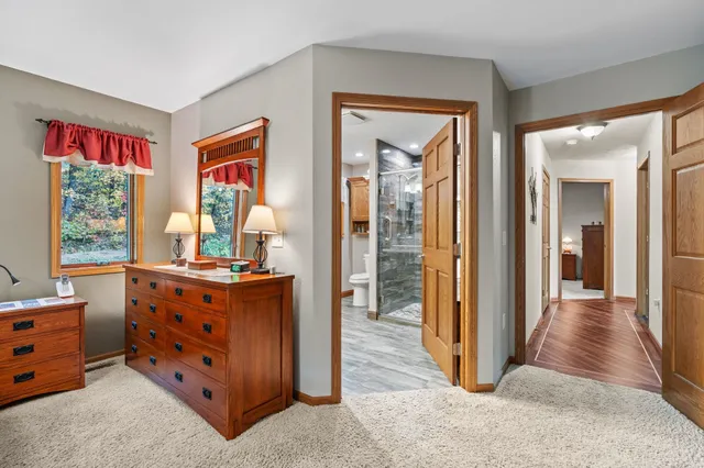 $999,900 | E16467 Grimm Road, Hillsboro, WI 54634