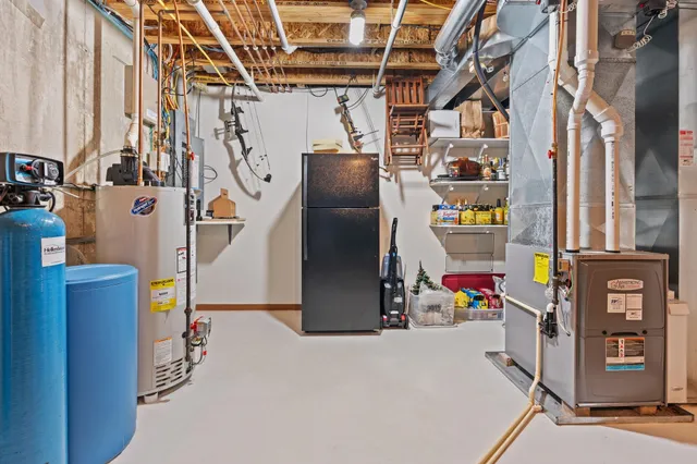 $999,900 | E16467 Grimm Road, Hillsboro, WI 54634