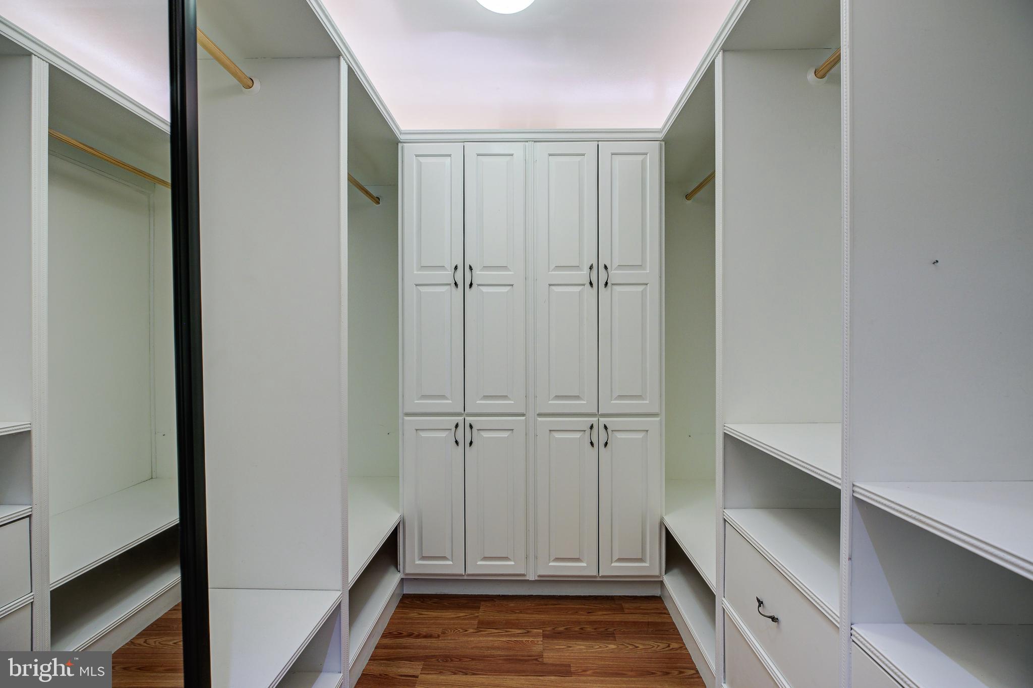 6601 Tusculum Road Bethesda, MD 20817 - Photo 12 of 58 Walk-in Closet