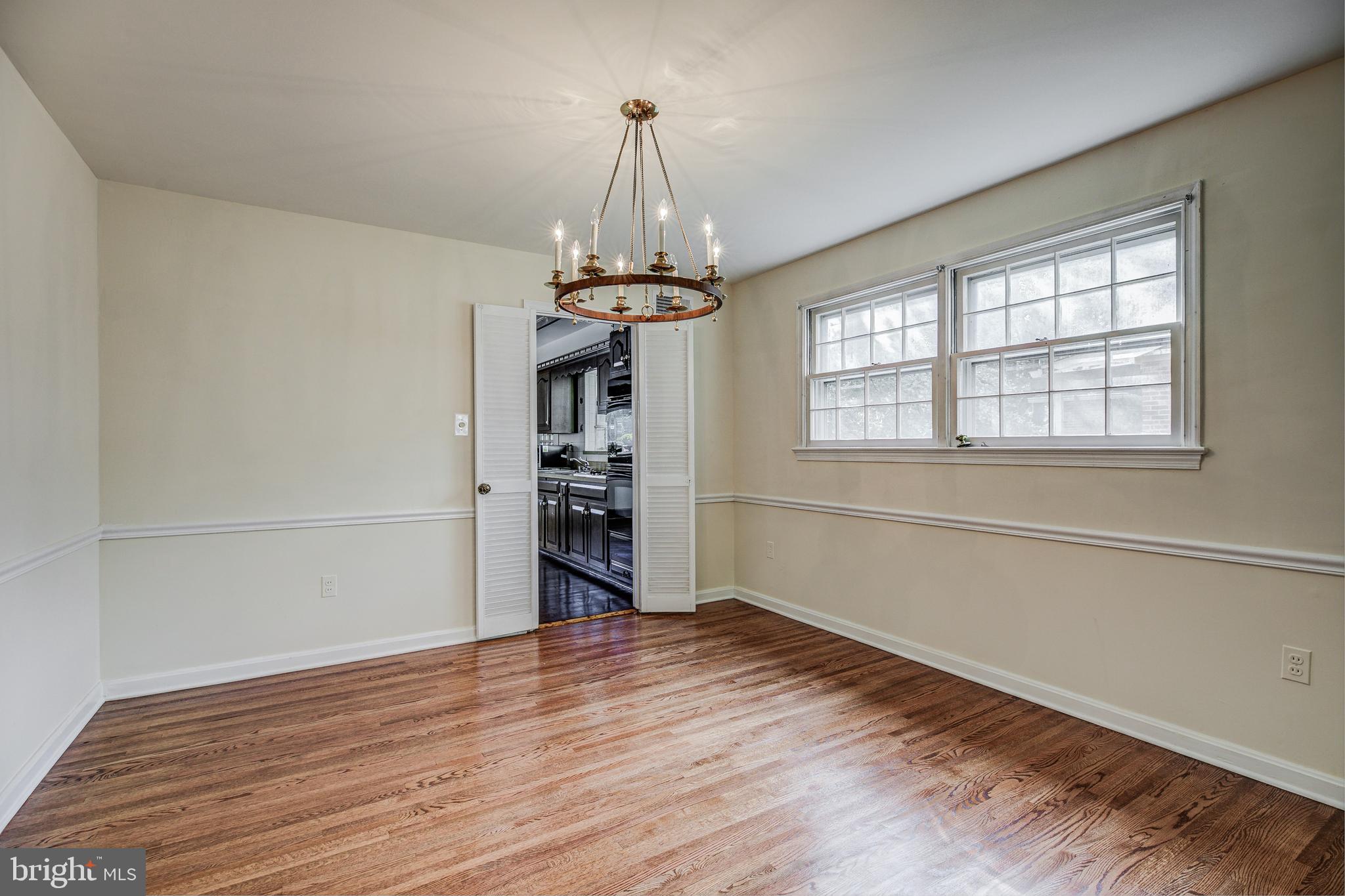 6601 Tusculum Road Bethesda, MD 20817 - Photo 25 of 58 Flow towards Kitchen