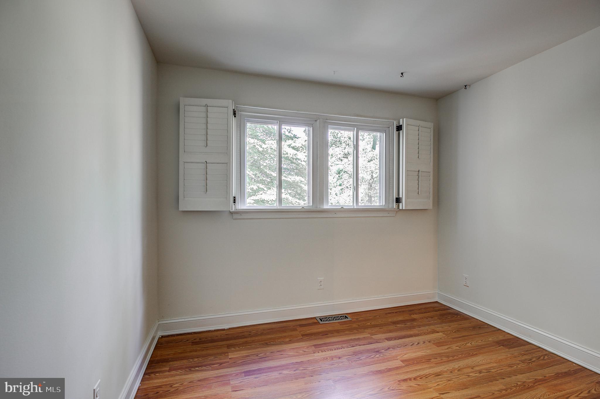 6601 Tusculum Road Bethesda, MD 20817 - Photo 40 of 58 Bedroom 4