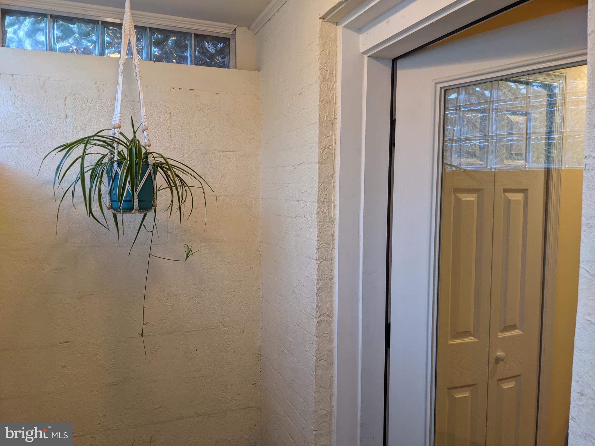 6601 Tusculum Road Bethesda, MD 20817 - Photo 50 of 58 Entrance to Livingroom