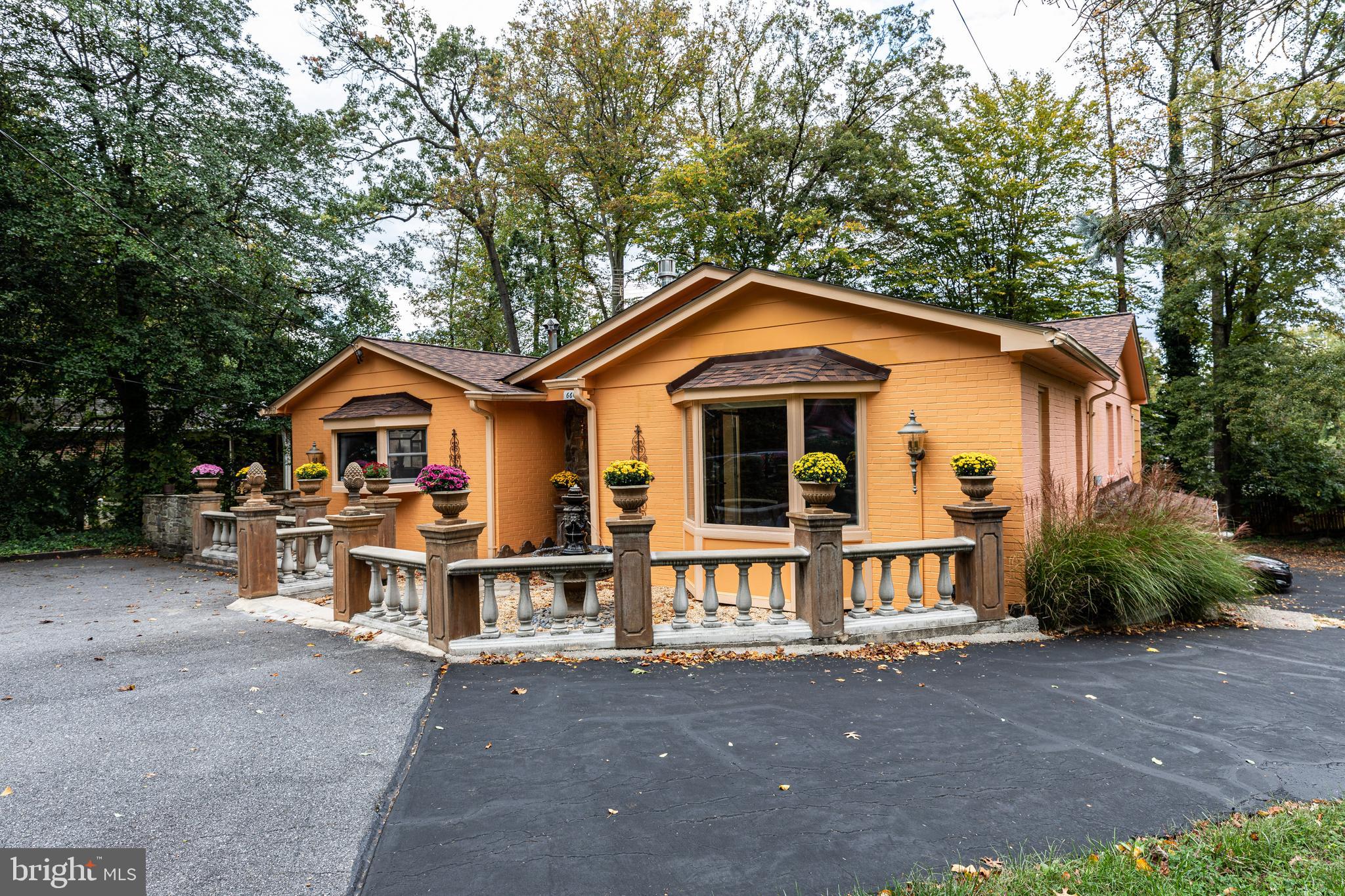 6601 Tusculum Road Bethesda, MD 20817 - Photo 6 of 58