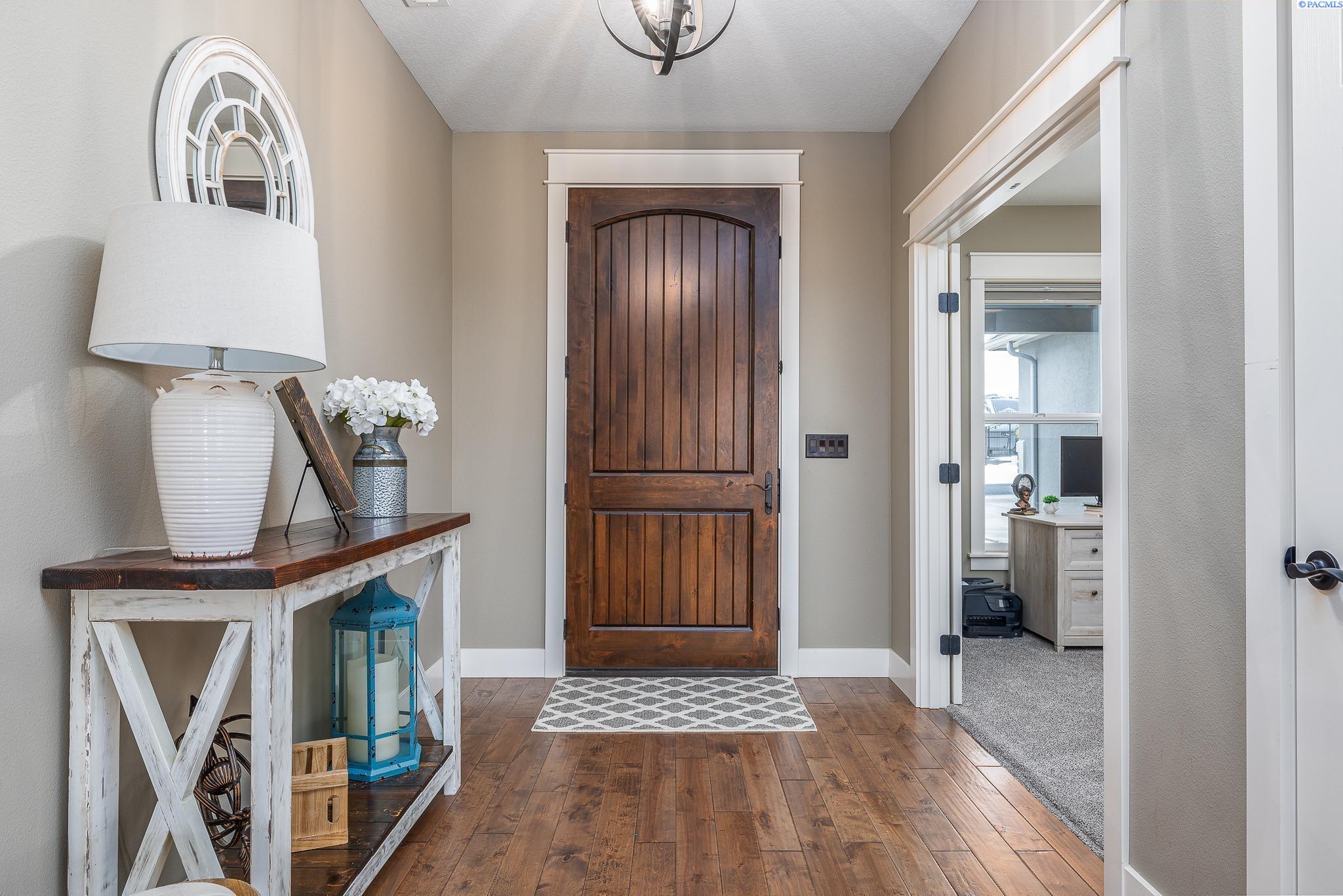 84506 Wallowa Road Kennewick, WA 99338 - Photo 5 of 37 Gallery Image 5