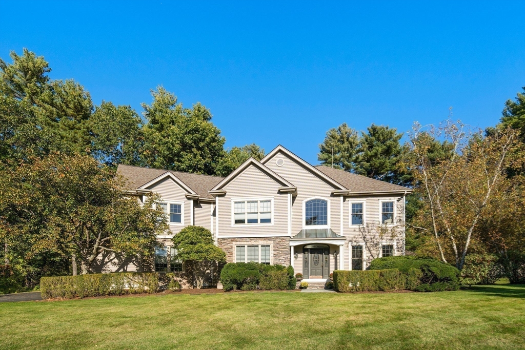7 Pettees Pond Lane Walpole, MA 02081 - Photo 3 of 40