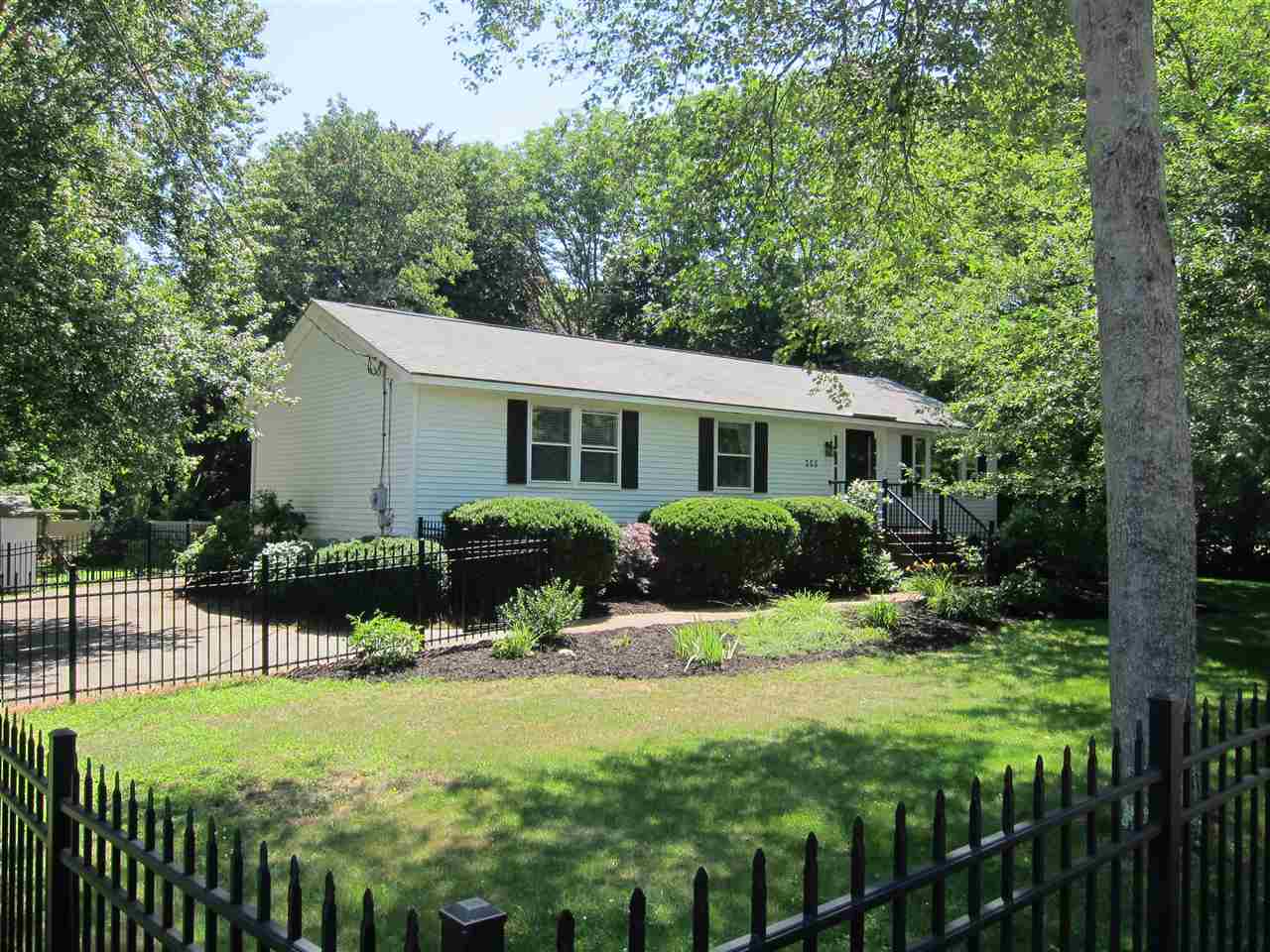 305 High Street Hampton, NH 03842 - Photo 1 of 21 Gallery Image 1