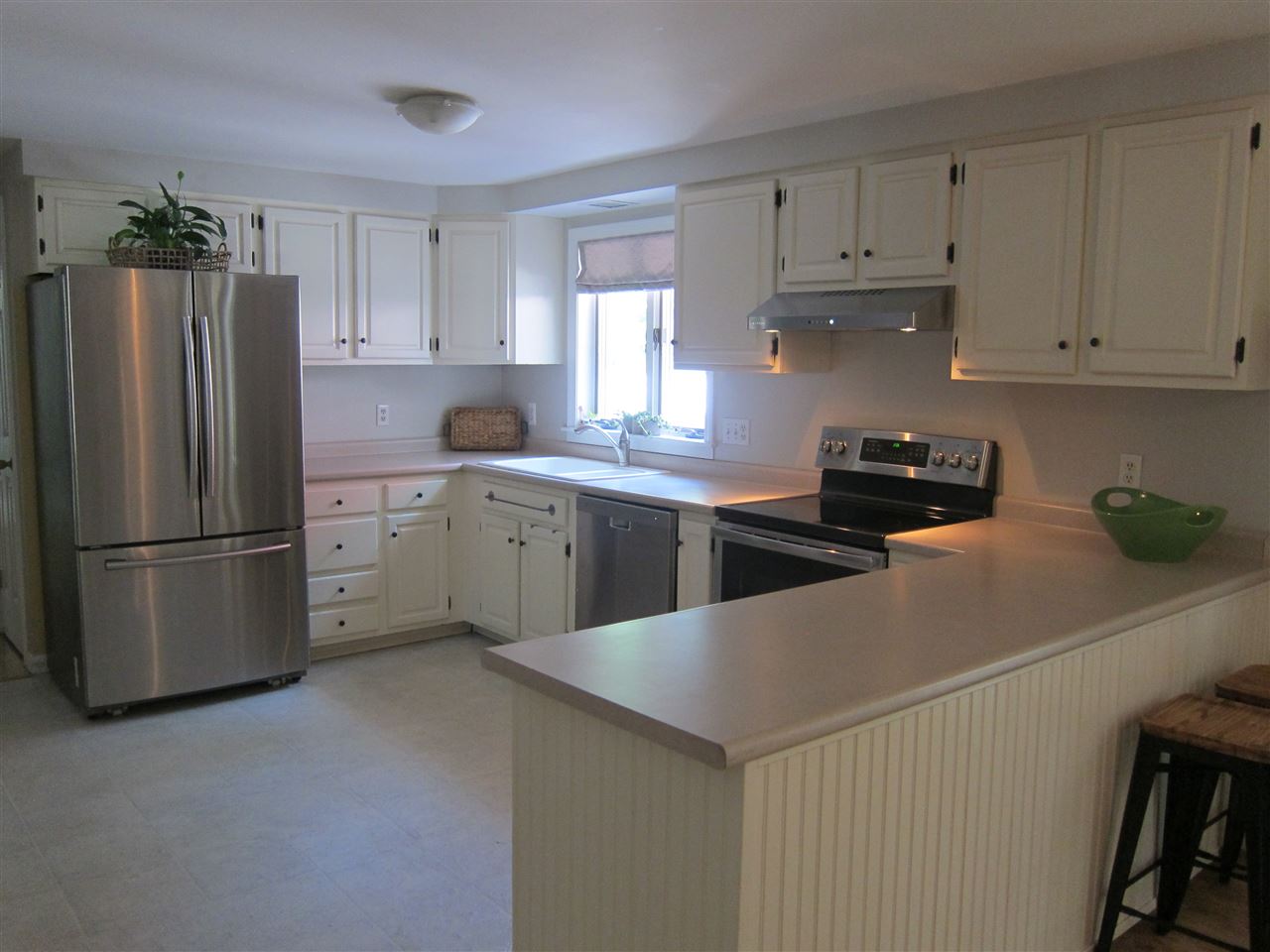 305 High Street Hampton, NH 03842 - Photo 3 of 21 Gallery Image 3