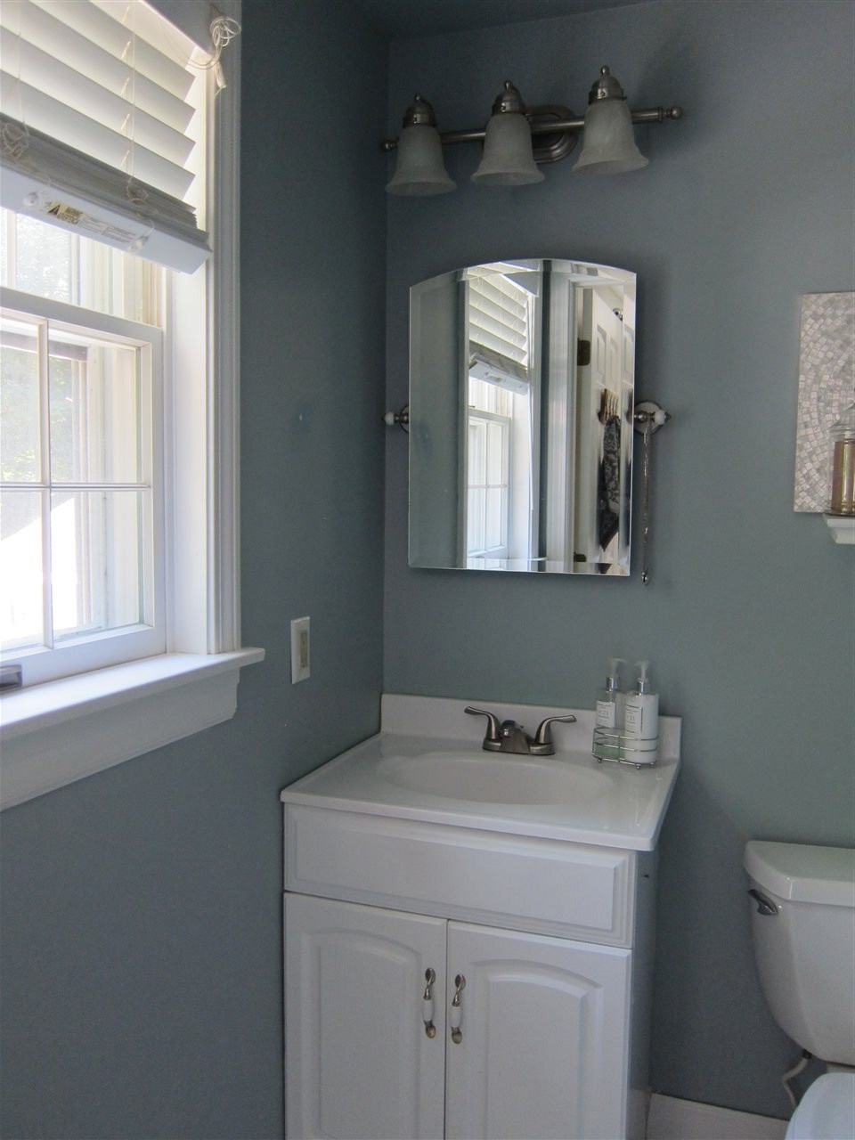 305 High Street Hampton, NH 03842 - Photo 9 of 21 Gallery Image 9