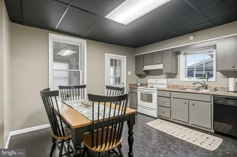 $229,000 | 228 South Spruce Street, Birdsboro, PA 19508