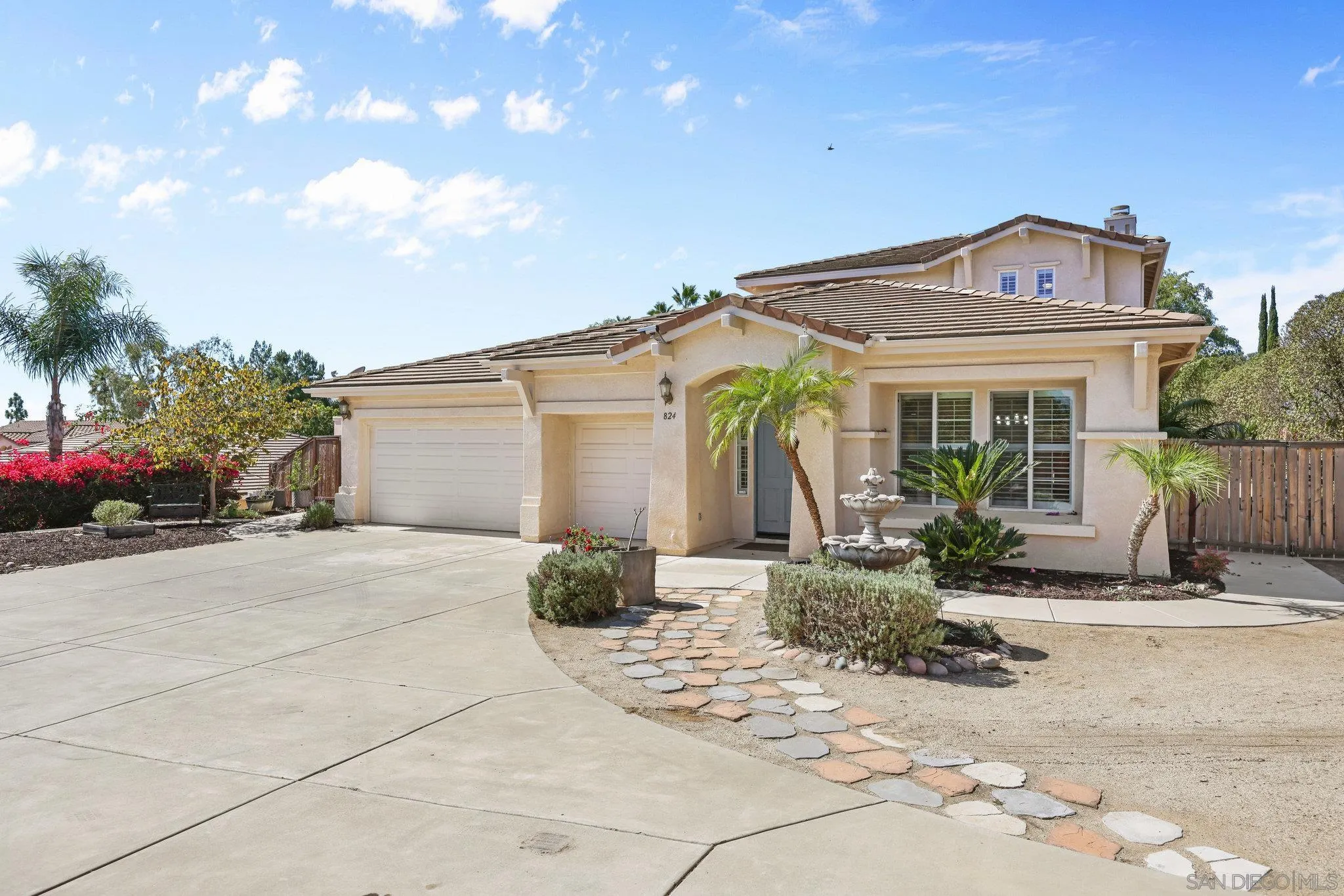 824 Hillcrest Terrace Fallbrook, CA 92028 - Photo 44 of 47 a front view of a house with garden