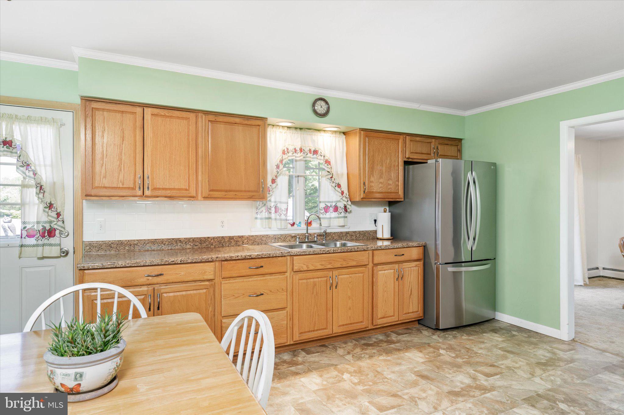 235 Sharon Road Robbinsville, NJ 08691 - Photo 9 of 41