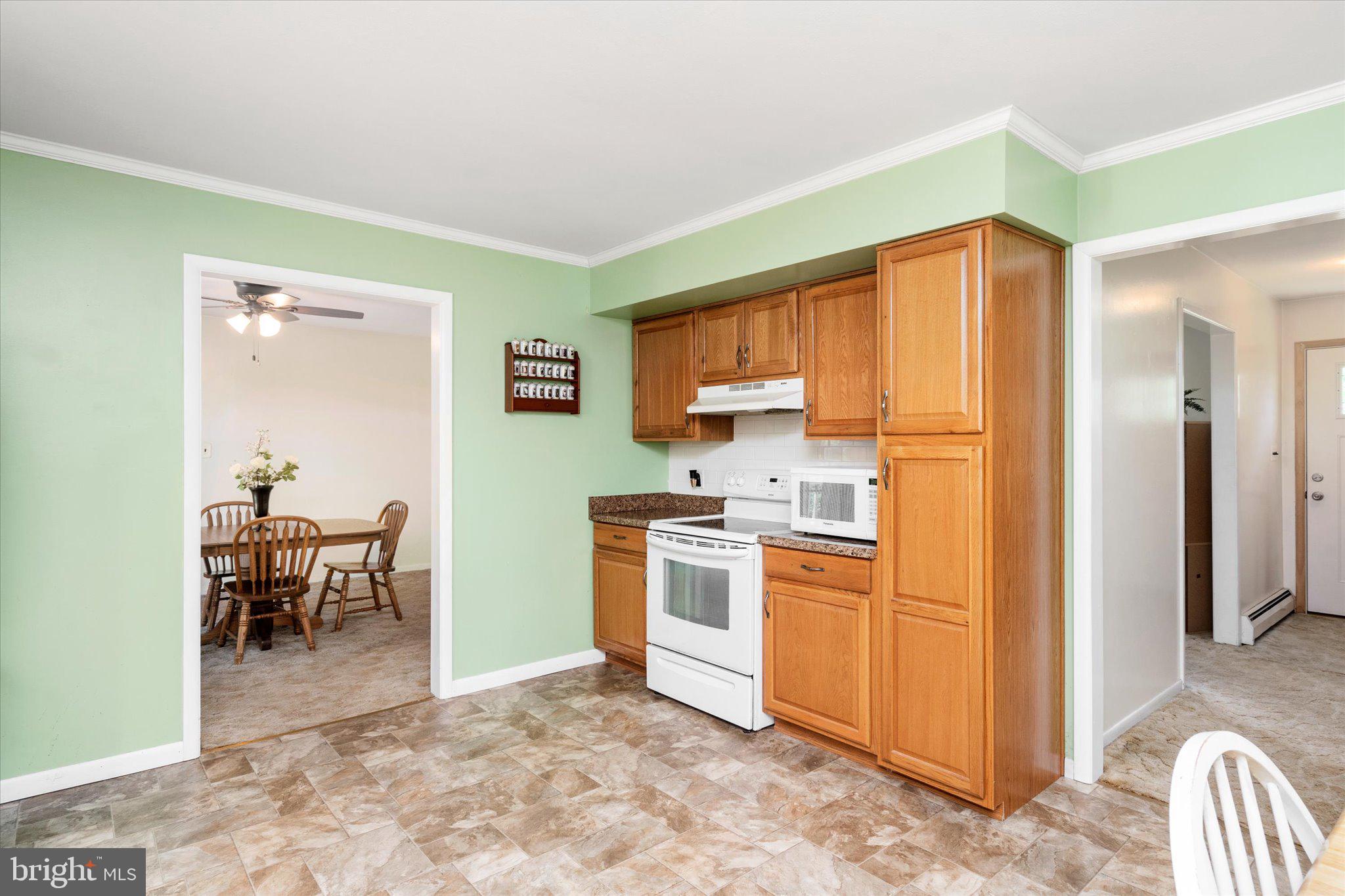 235 Sharon Road Robbinsville, NJ 08691 - Photo 10 of 41