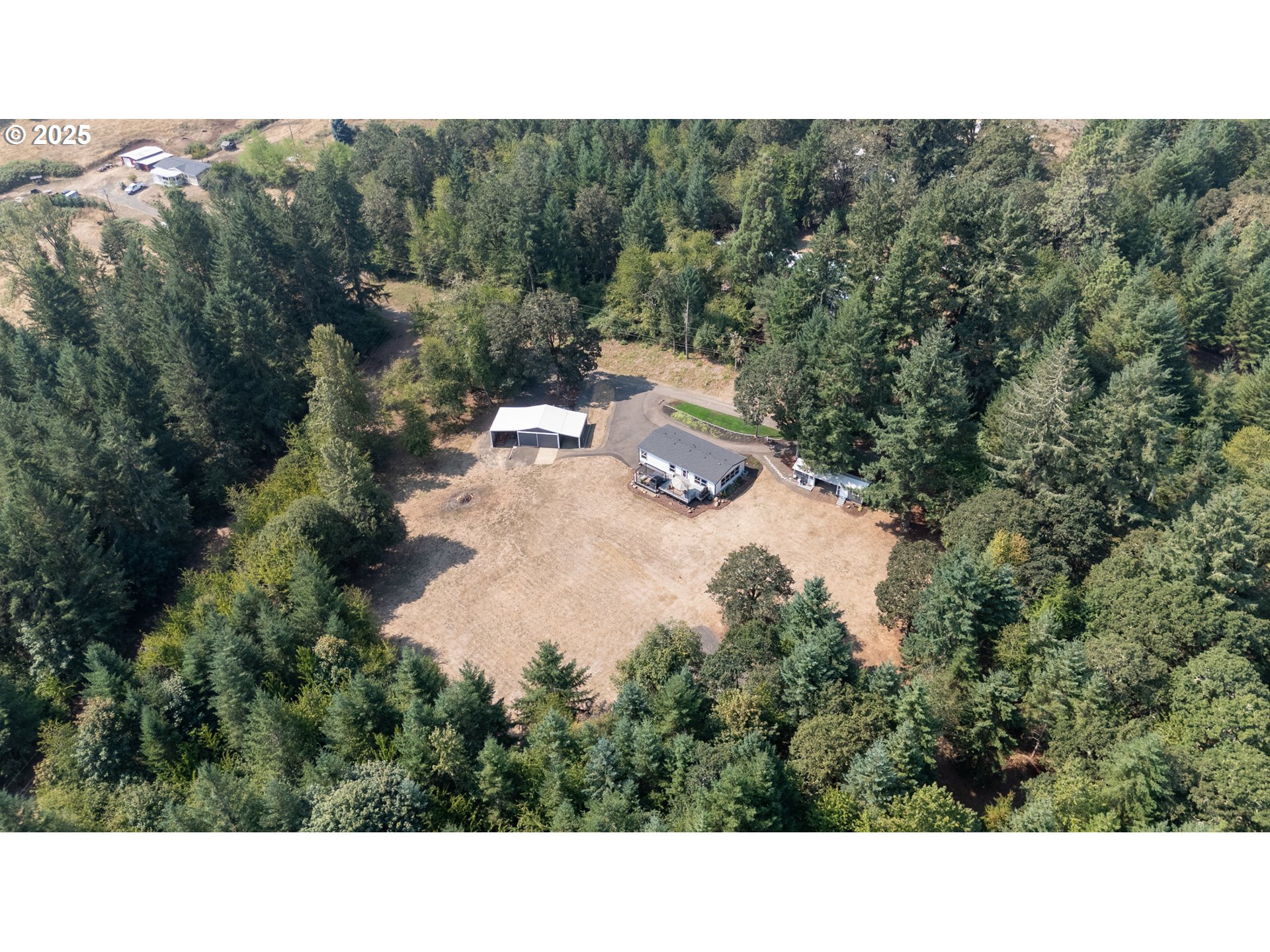 30402 Townsend Road Lebanon, OR 97355 - Photo 38 of 46